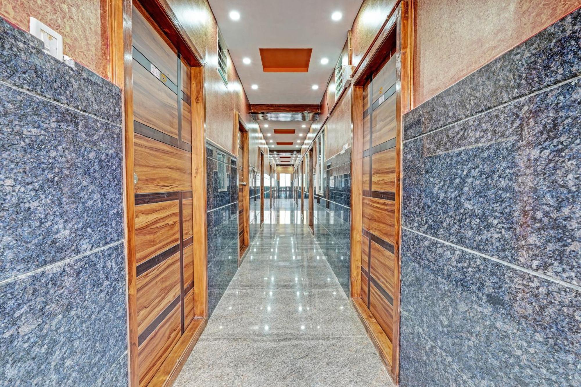 Hotel O Flagship Mr Lodge Bangalore Ngoại thất bức ảnh